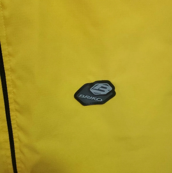 BRIKO Cycling Vest - Picture 3 of 6